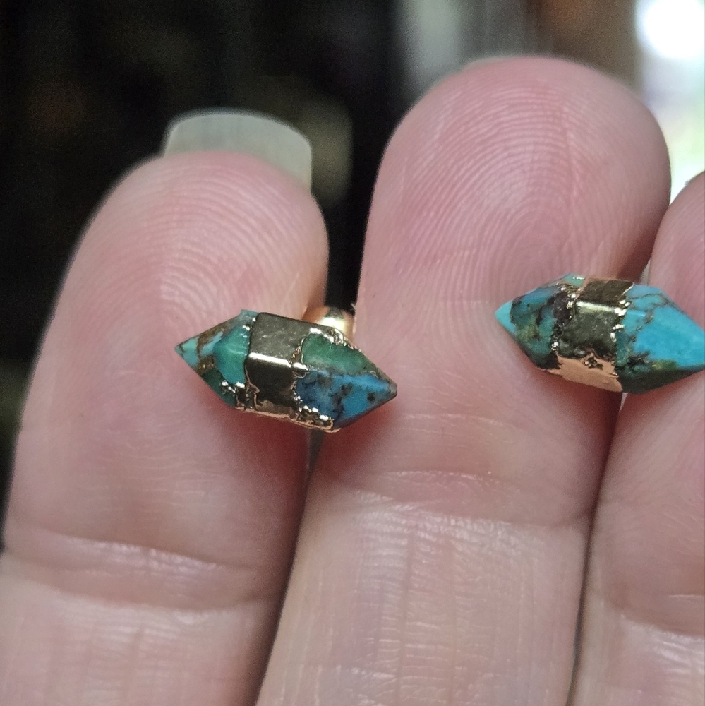 Turquoise natural crystal gemstone sterling & gold earrings - Picture 3 of 6